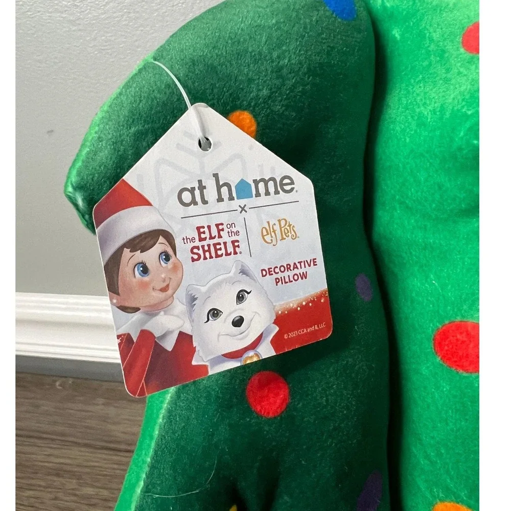 The Elf on the Shelf elf shelf